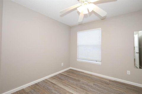 House in Orlando, Florida 3 bedrooms, 108.23 sq.m. № 2216364 - photo 26