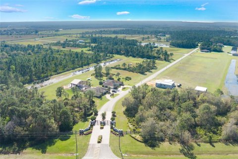 Land in Frostproof, Florida № 1548517 - photo 9