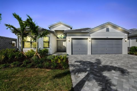 Casa en Port St. Lucie, Florida 3 dormitorios, 255.76 m2 № 2188037