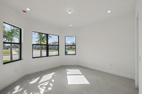 Casa en venta en Port St. Lucie, Florida, 3 dormitorios, 255.76 m2 № 2188037 - foto 24