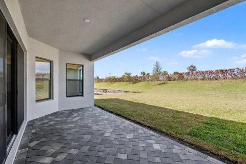 Casa en venta en Port St. Lucie, Florida, 3 dormitorios, 255.76 m2 № 2188037 - foto 27