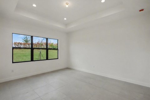 Casa en venta en Port St. Lucie, Florida, 3 dormitorios, 255.76 m2 № 2188037 - foto 19