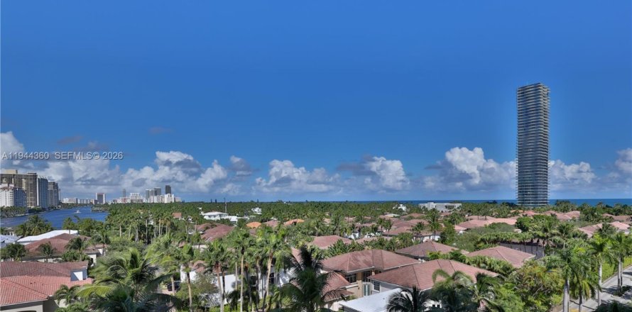 Condo in Sunny Isles Beach, Florida, 2 bedrooms  № 2003578