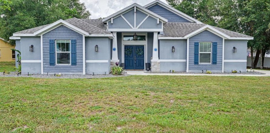 Casa en Spring Hill, Florida 3 dormitorios, 187.29 m2 № 2216279