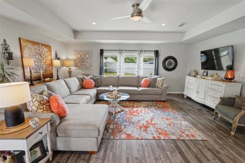 Casa en venta en Spring Hill, Florida, 3 dormitorios, 187.29 m2 № 2216279 - foto 14