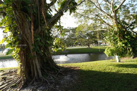 Villa ou maison à vendre à Palm Beach Gardens, Floride: 2 chambres № 2080338 - photo 9