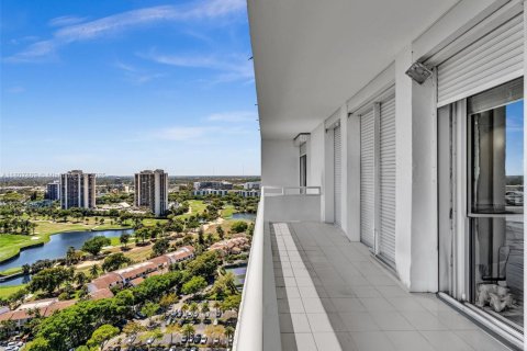 Copropriété à vendre à Aventura, Floride: 2 chambres, 213.49 m2 № 1747960 - photo 28