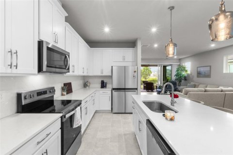House in Venice, Florida 2 bedrooms, 147.9 sq.m. № 2396289 - photo 11