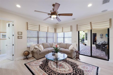 Villa ou maison à vendre à Lakewood Ranch, Floride: 3 chambres, 302.68 m2 № 2430696 - photo 21