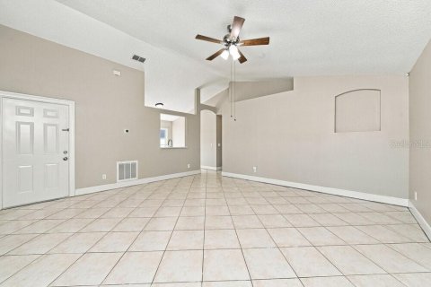 Villa ou maison à louer à Orlando, Floride: 3 chambres, 123.84 m2 № 2389339 - photo 7
