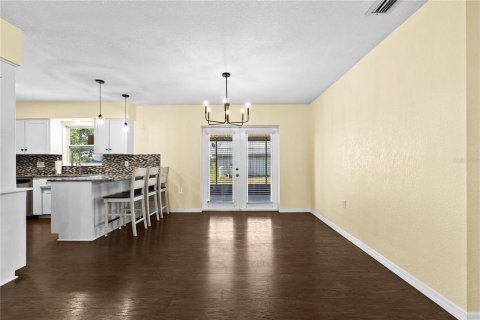 House in Fish Hawk, Florida 3 bedrooms, 144.83 sq.m. № 1744170 - photo 7