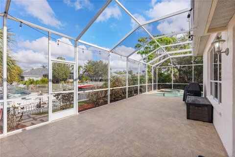 House in Bradenton, Florida 4 bedrooms, 209.12 sq.m. № 1900789 - photo 29