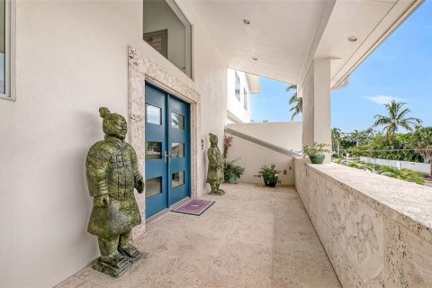 Купить виллу или дом в Сарасота, Флорида 12 комнат, 637.5м2, № 2291233 - фото 11