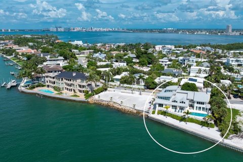 Casa en Sarasota, Florida 6 dormitorios, 637.5 m2 № 2291233