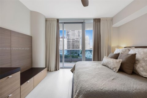 Condo in Miami, Florida, 2 bedrooms  № 1972295 - photo 23