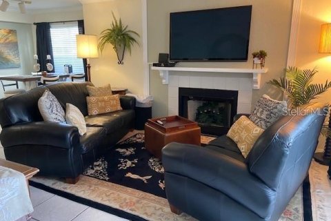 Condominio en alquiler en Sarasota, Florida, 2 dormitorios, 91.04 m2 № 1580287 - foto 3