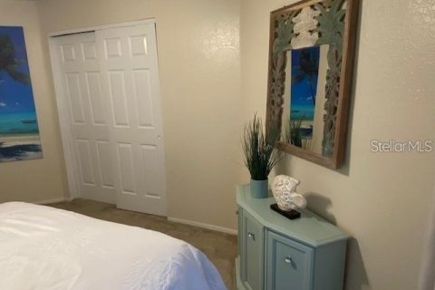 Condominio en alquiler en Sarasota, Florida, 2 dormitorios, 91.04 m2 № 1580287 - foto 15