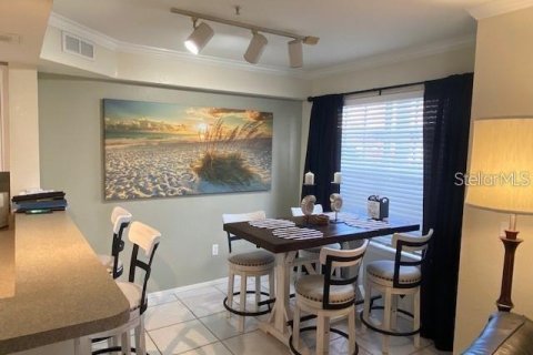 Condominio en alquiler en Sarasota, Florida, 2 dormitorios, 91.04 m2 № 1580287 - foto 8