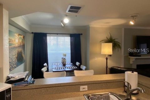 Condominio en alquiler en Sarasota, Florida, 2 dormitorios, 91.04 m2 № 1580287 - foto 7