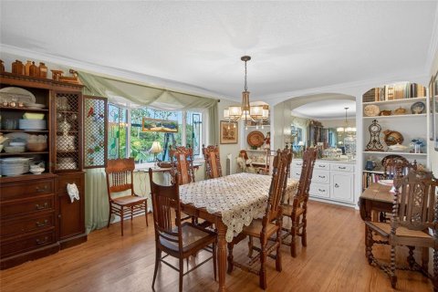 House in Sun City Center, Florida 3 bedrooms, 218.69 sq.m. № 2097019 - photo 20