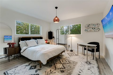 Casa en venta en North Bay Village, Florida, 4 dormitorios, 160.91 m2 № 2247845 - foto 28