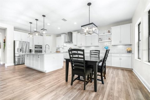 Casa en venta en Land O' Lakes, Florida, 5 dormitorios, 329.34 m2 № 1838556 - foto 17
