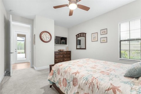Casa en venta en Land O' Lakes, Florida, 5 dormitorios, 329.34 m2 № 1838556 - foto 24