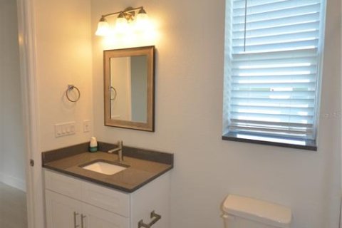 Commercial property in Port Charlotte, Florida 5 bedrooms, 243.31 sq.m. № 2217940 - photo 22