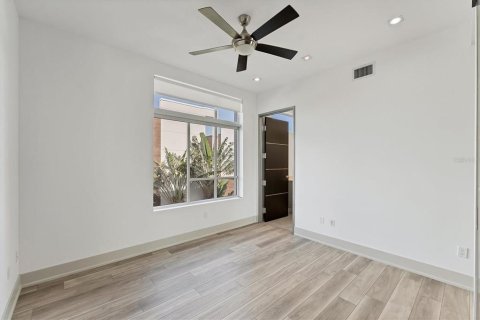 Adosado en alquiler en Sarasota, Florida, 3 dormitorios, 235.14 m2 № 1837787 - foto 26