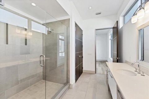 Adosado en alquiler en Sarasota, Florida, 3 dormitorios, 235.14 m2 № 1837787 - foto 29