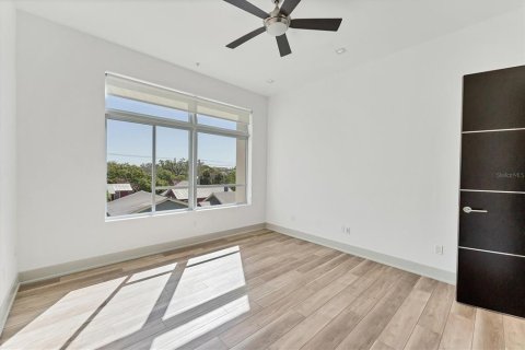 Adosado en alquiler en Sarasota, Florida, 3 dormitorios, 235.14 m2 № 1837787 - foto 17