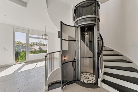 Adosado en alquiler en Sarasota, Florida, 3 dormitorios, 235.14 m2 № 1837787 - foto 5