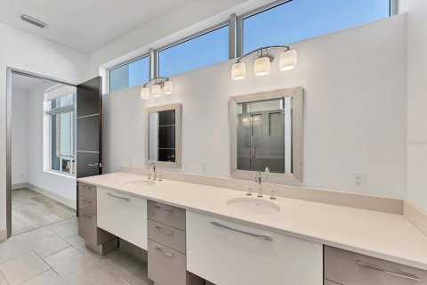 Adosado en alquiler en Sarasota, Florida, 3 dormitorios, 235.14 m2 № 1837787 - foto 28