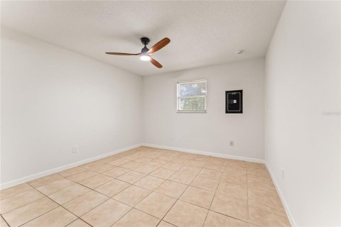 Villa ou maison à louer à Edgewater, Floride: 2 chambres, 110 m2 № 1901575 - photo 24