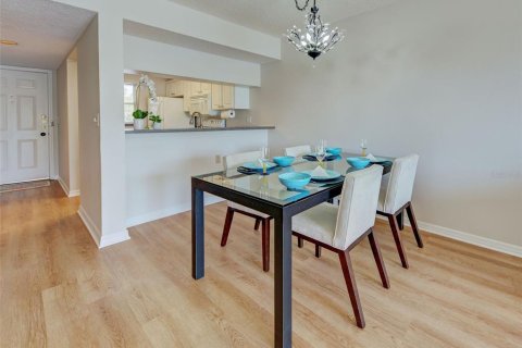 Condominio en venta en Venice, Florida, 2 dormitorios, 88.07 m2 № 1883018 - foto 21