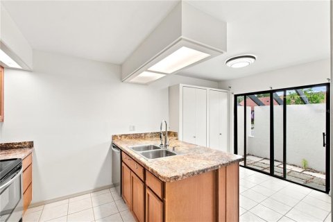 Condominio en venta en Winter Park, Florida, 2 dormitorios, 120.31 m2 № 2238448 - foto 11