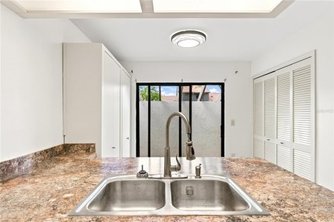 Condominio en venta en Winter Park, Florida, 2 dormitorios, 120.31 m2 № 2238448 - foto 12