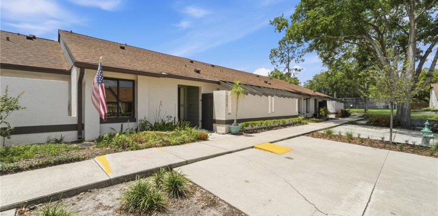 Condominio en Winter Park, Florida, 2 dormitorios № 2238448
