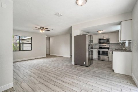 Villa ou maison à vendre à Clearwater, Floride: 3 chambres, 103.77 m2 № 1916634 - photo 17