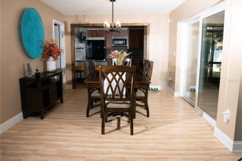 Villa ou maison à vendre à Pinellas Park, Floride: 3 chambres, 146.41 m2 № 1913600 - photo 5