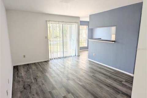 Condo in Tampa, Florida, 1 bedroom  № 1519111 - photo 4