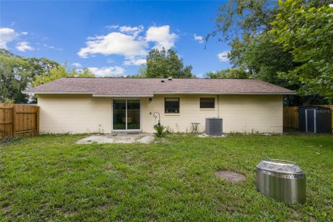 House in Gainesville, Florida 3 bedrooms, 110.09 sq.m. № 1910161 - photo 17