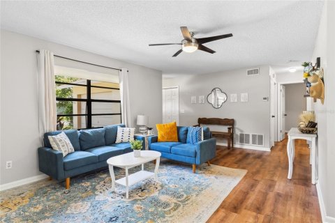 House in Gainesville, Florida 3 bedrooms, 110.09 sq.m. № 1910161 - photo 8