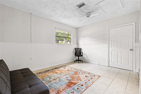 House in Gainesville, Florida 3 bedrooms, 110.09 sq.m. № 1910161 - photo 5