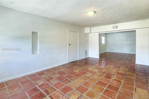 Villa ou maison à louer à Delray Beach, Floride: 3 chambres, 157.93 m2 № 2432547 - photo 3