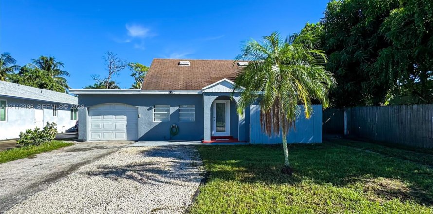 Villa ou maison à Delray Beach, Floride 3 chambres, 157.93 m2 № 2432547