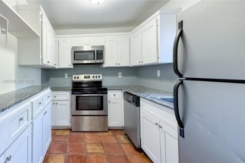 Villa ou maison à louer à Delray Beach, Floride: 3 chambres, 157.93 m2 № 2432547 - photo 8
