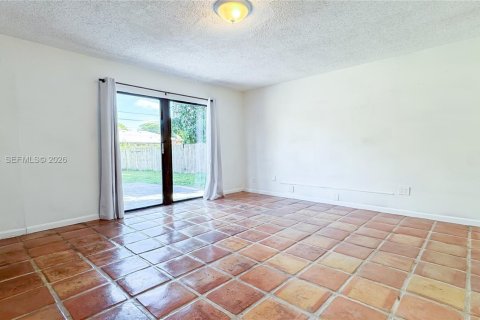 Villa ou maison à louer à Delray Beach, Floride: 3 chambres, 157.93 m2 № 2432547 - photo 18