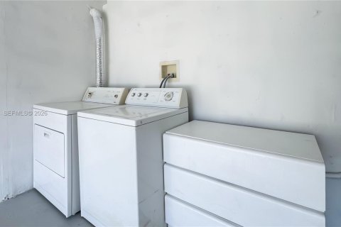 Villa ou maison à louer à Delray Beach, Floride: 3 chambres, 157.93 m2 № 2432547 - photo 21