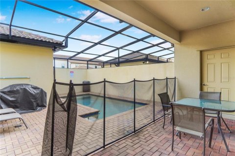 Adosado en venta en Kissimmee, Florida, 4 dormitorios, 195.28 m2 № 2128862 - foto 5